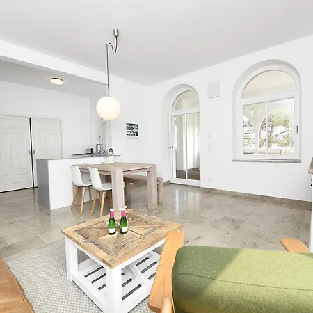Appartement Strandvilla Seeblick - Ferienwohnung 05 *